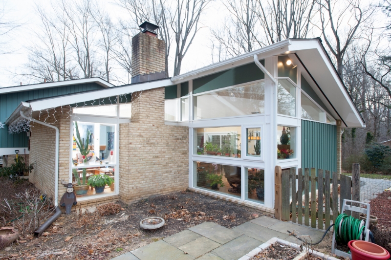 historic sunroom home addition by design builders, inc. in carderock, maryland