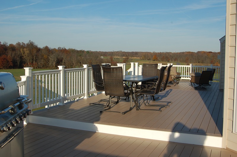 AZEK deck Poolesville, Maryland special collection vinyl decking deck surfacce