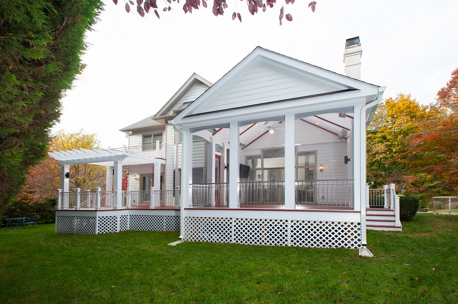 Zuri screened porch in Potomac, Maryland front