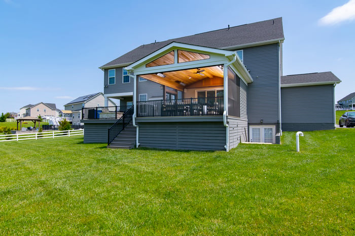 Urbana porch outdoor kitchen 25
