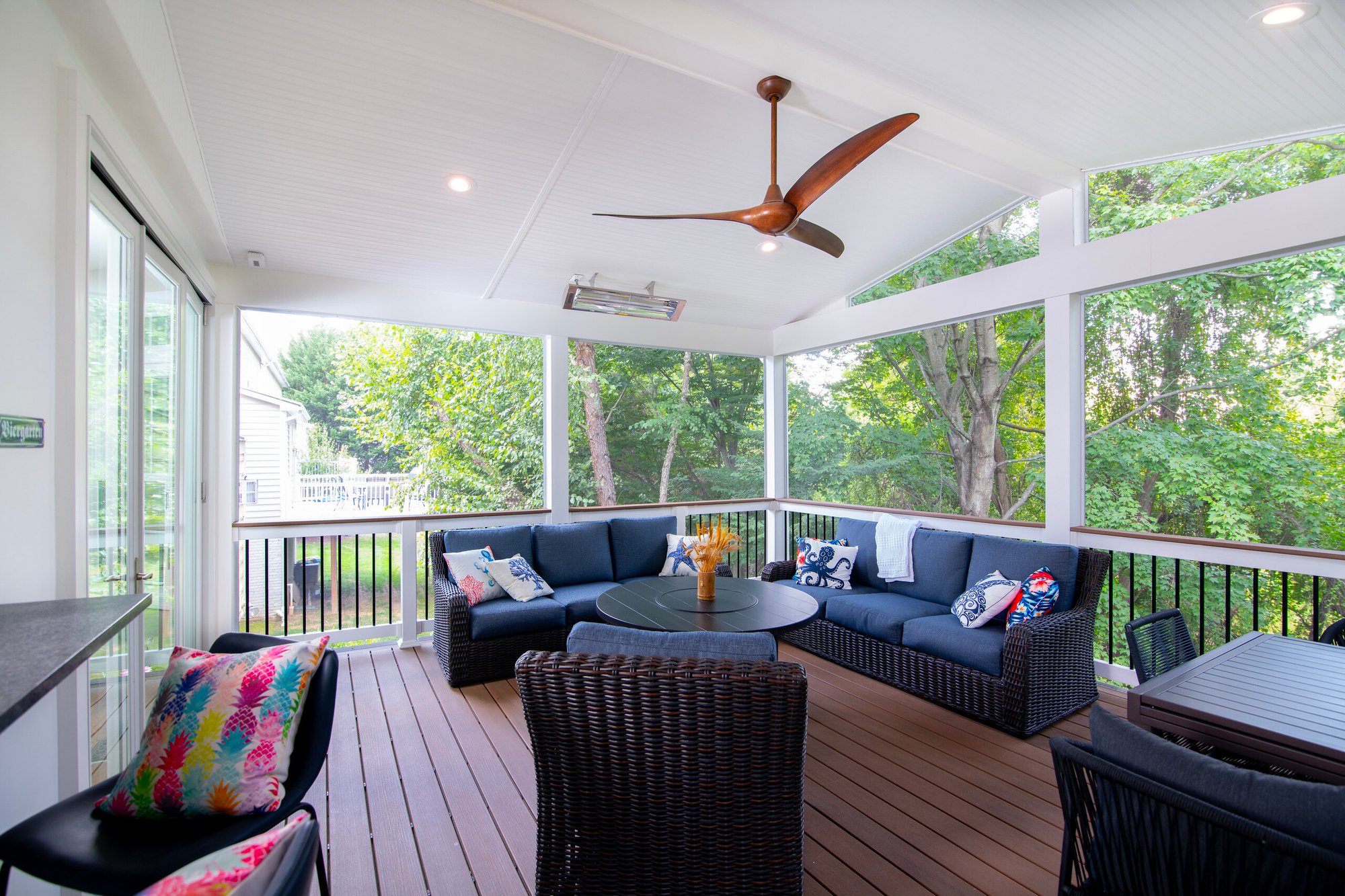 LakeVarundaDrGaithersburgPorch_0008-X5