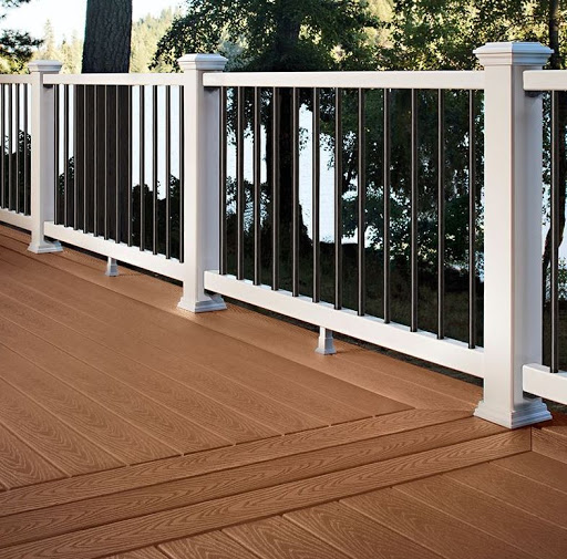 Design Builders trex decking 5