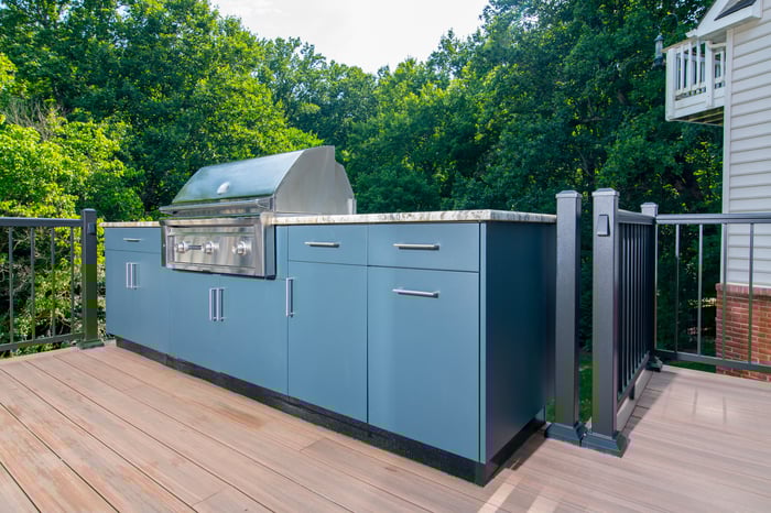 Greene screened porch deck kitchen 10