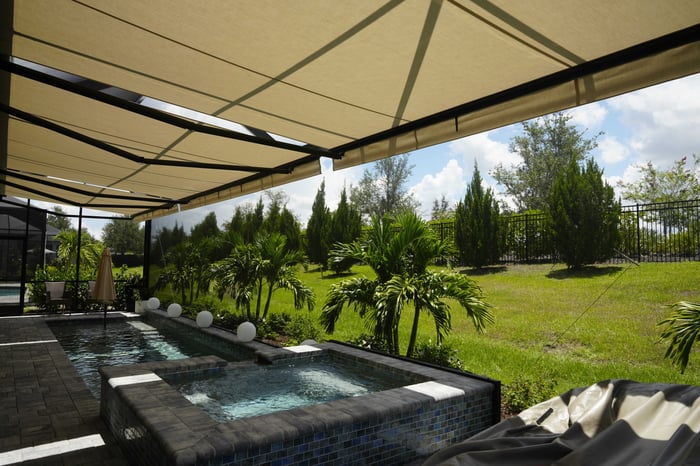 sunpro awning 1