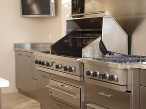 stainless-steel-outdoor-cabinetry_4