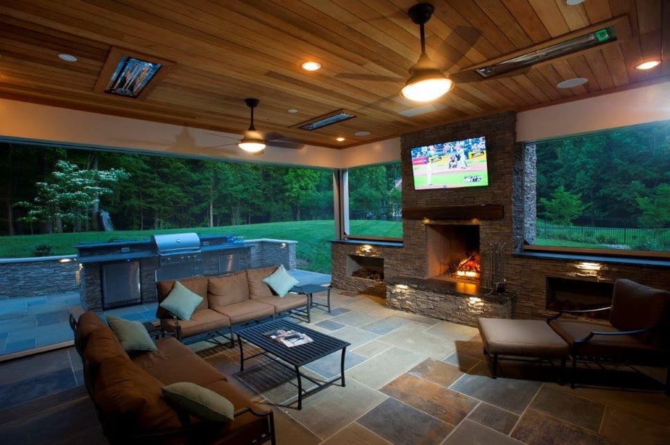 screened-in patio in Fairfax County, Virginia with Infratech heaters and motorized retractable Phantom screens (4).jpg