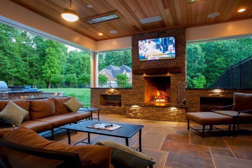 screened-in patio in Fairfax County, Virginia with Infratech heaters and motorized retractable Phantom screens (5).jpg