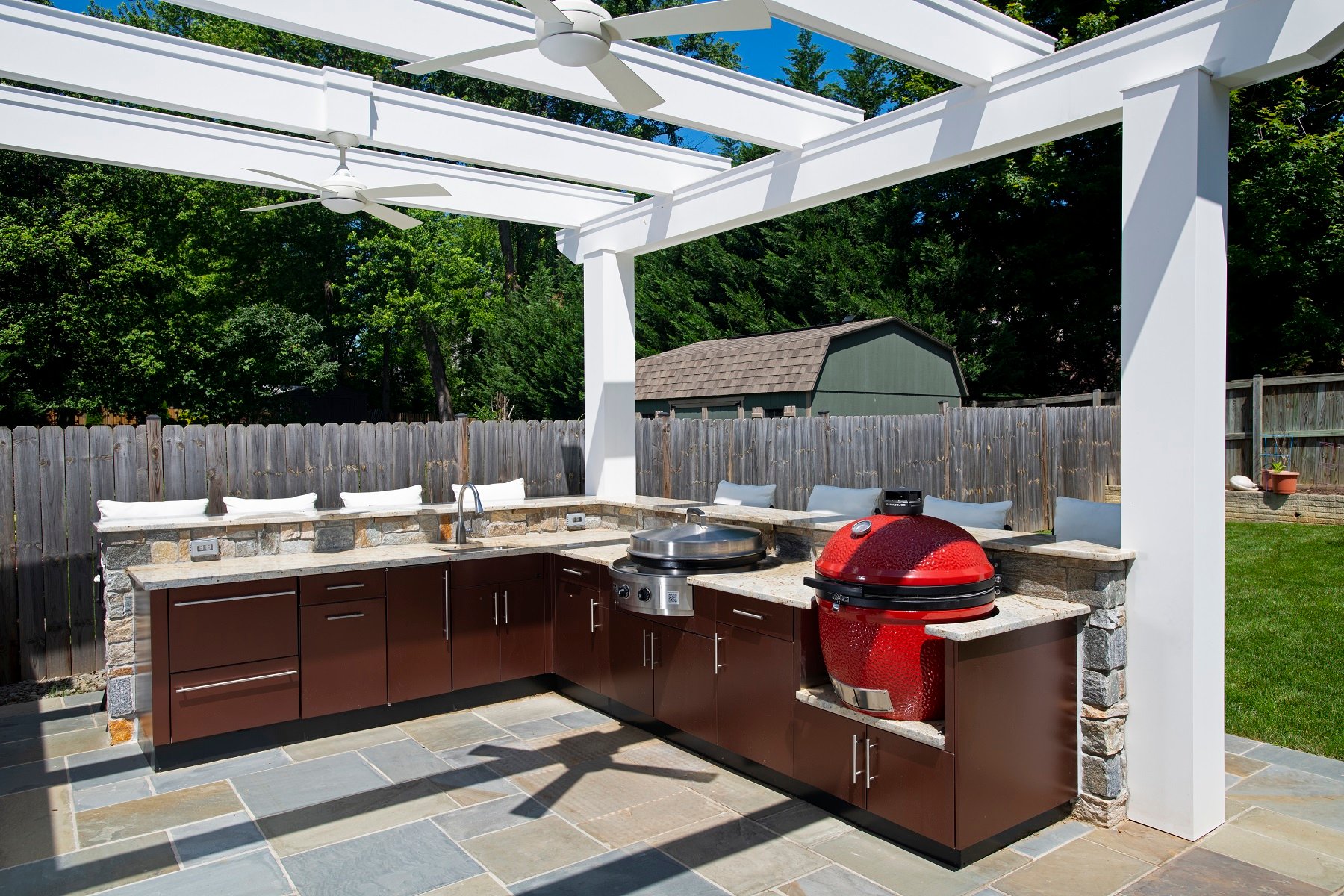 danver_outdoor_kitchen_screen_room_bethesda (1)