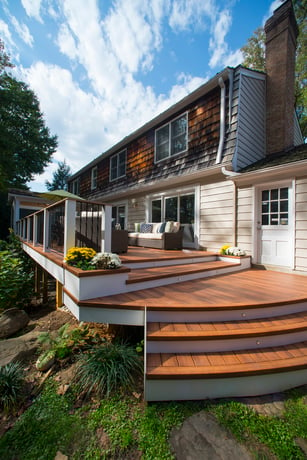 Zuri deck in Potomac, Maryland with a curved staircase and beautiful decking