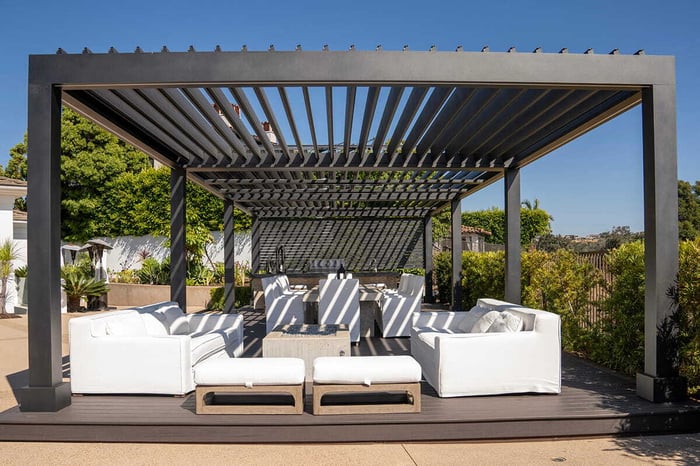 outdoorelementsusa.comwp-contentuploads202409main-photo-solace-louvered-pergola
