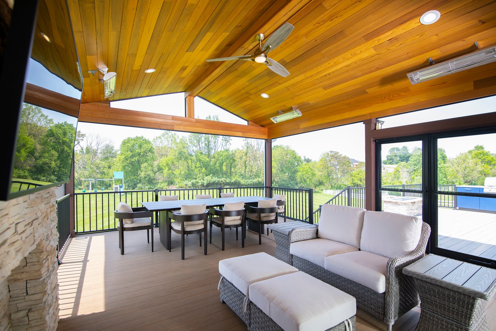 Urbana MD porch outdoor kitchen