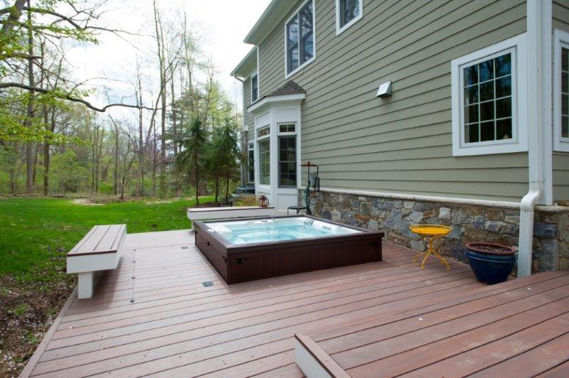 custom hot tub deck outside