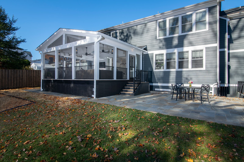 Falls Church screened porch