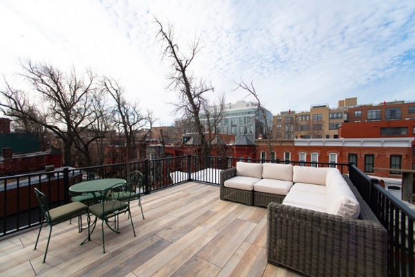 logans-circle-rooftop-deck-with-archatrak-deck-tiles (3)