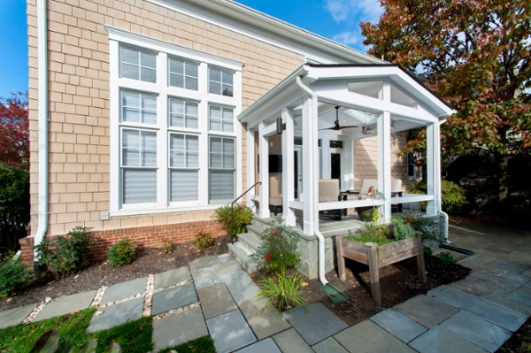 raised_flagstone_porch_design_chevy_chase (5)