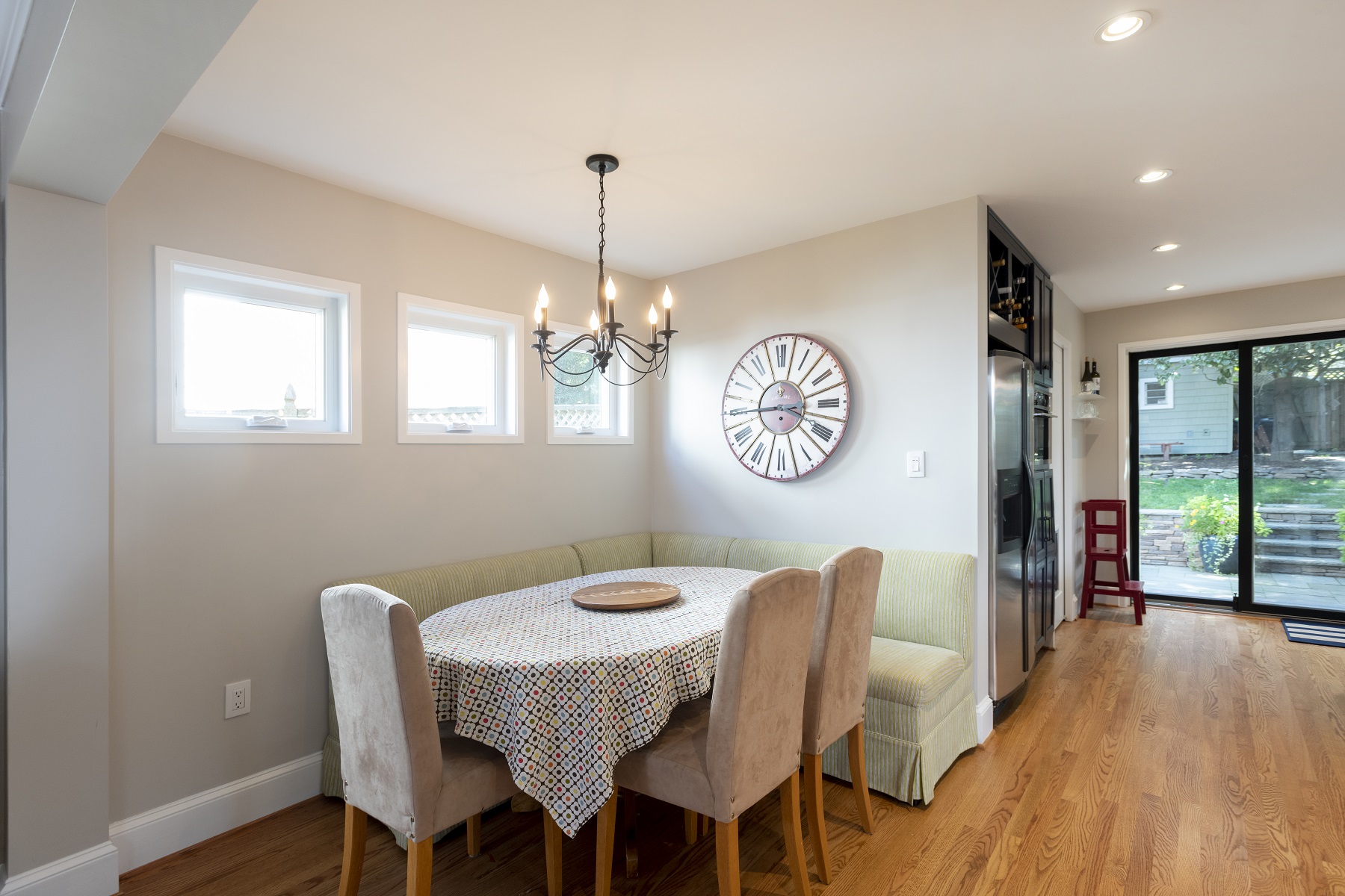 custom_interior_kitchen_remodel_wood_floors_painted_cabinets_washington_dc (4)