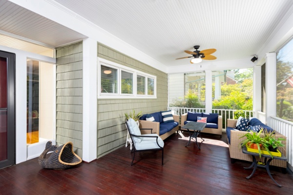 screened_in_front_porch_with_retractable_screen_doors_washington_dc (4)